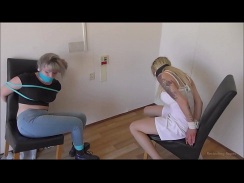 ❤️ Adicta / amarrada e amordazada / damisela en apuros ️ Porno casero en % gl.pornsos-com.ru %